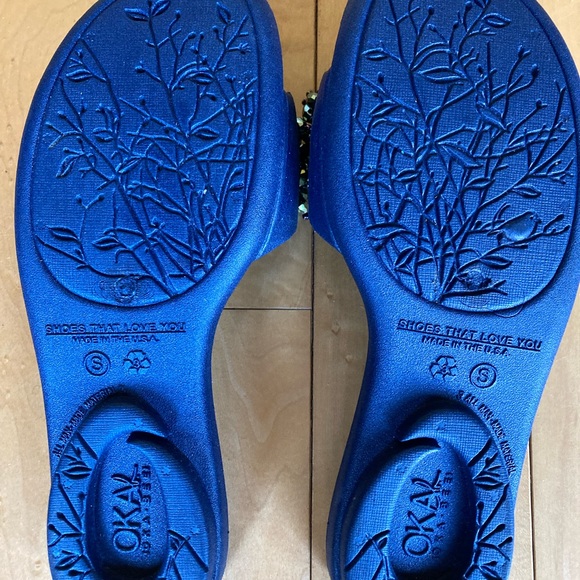 Okab beaded mules, navy blue size 6 - Picture 2 of 4